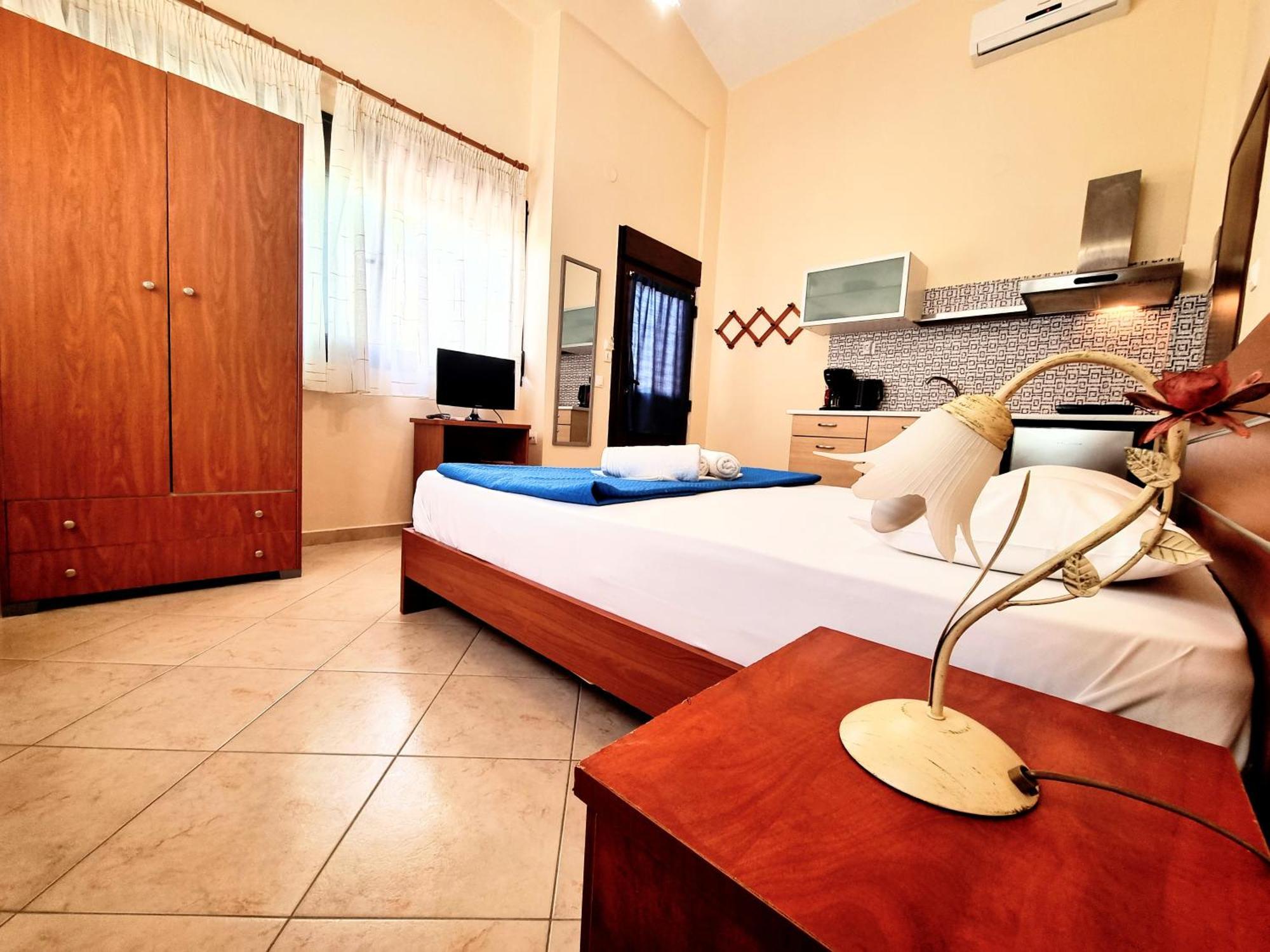 Ktima Amitsa Studios & Apartments Sarti Esterno foto