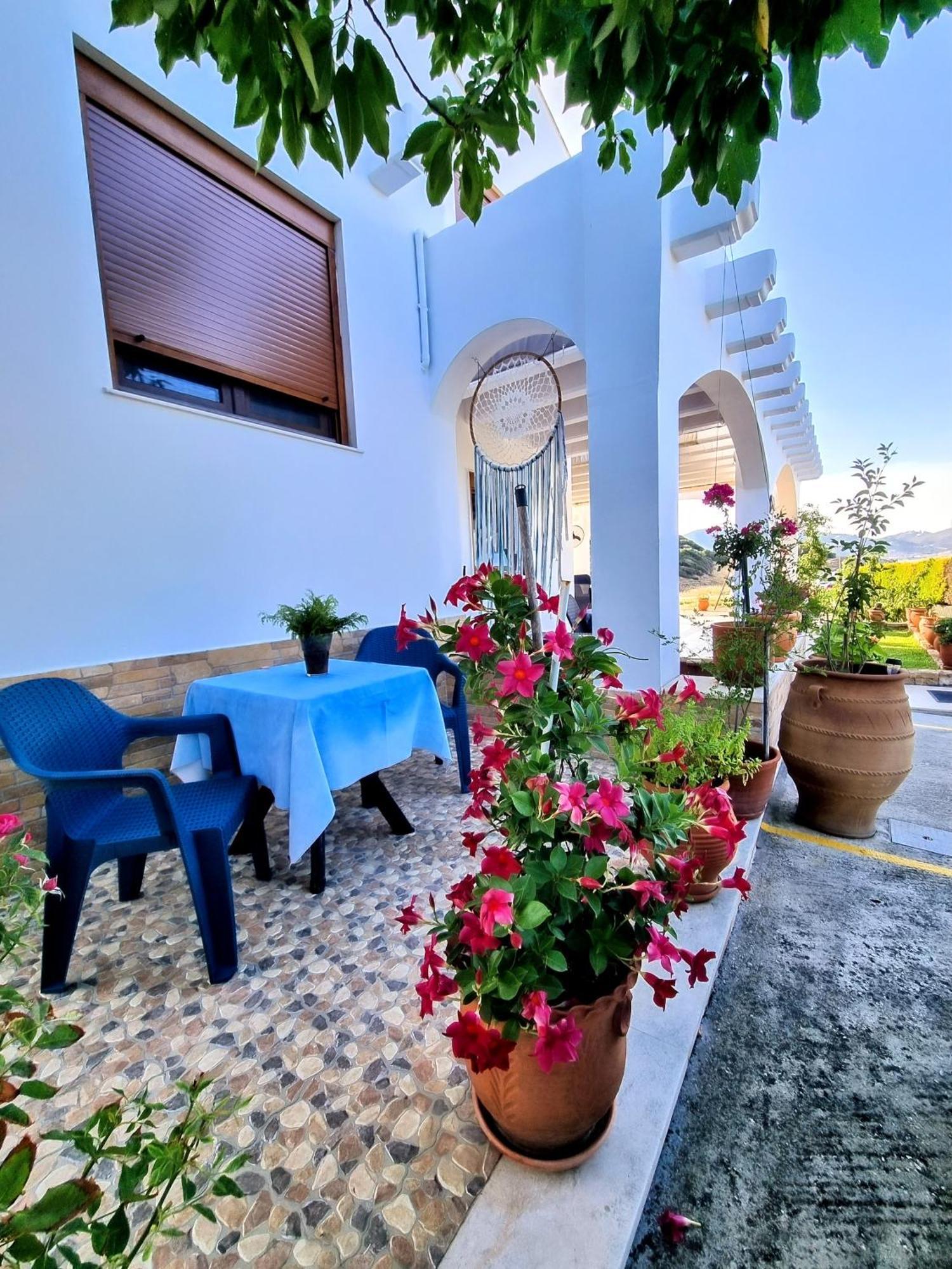 Ktima Amitsa Studios & Apartments Sarti Esterno foto