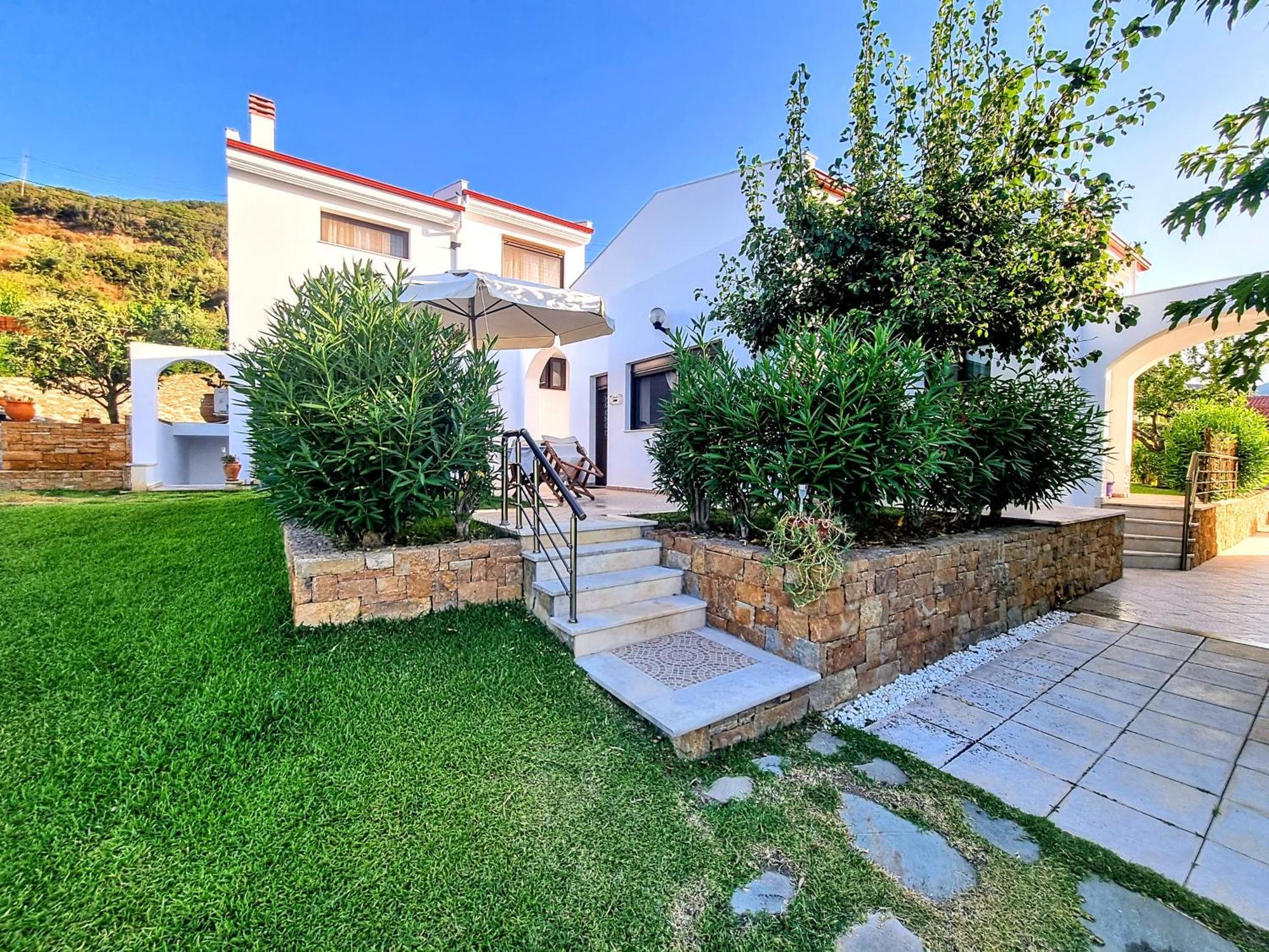 Ktima Amitsa Studios & Apartments Sarti Esterno foto