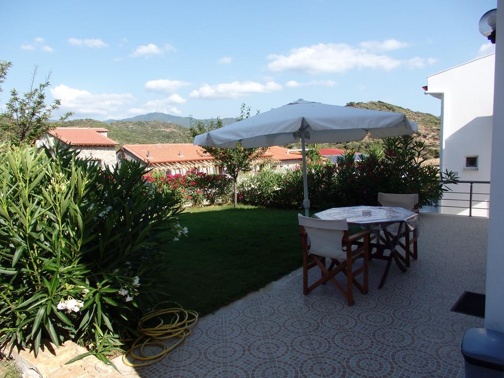 Ktima Amitsa Studios & Apartments Sarti Esterno foto